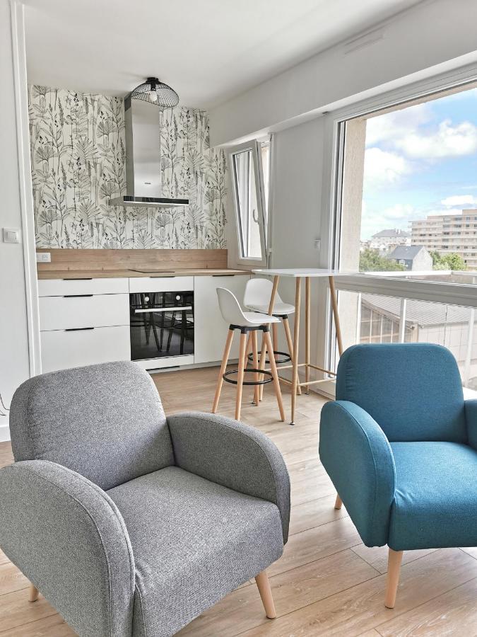 Appartement Lumineux Avec Balcon Et Parking Cherbourg-en-Cotentin Exterior foto
